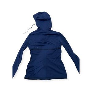 Lululemon light running jacket